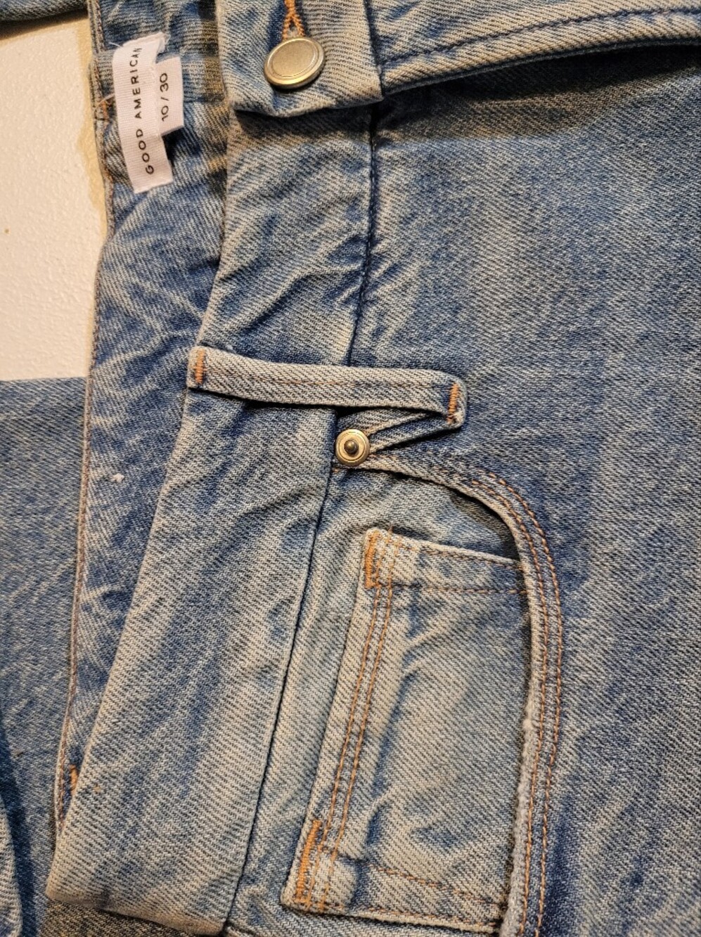 Good American, Light Blue Jeans - Size 10/30 - Picture 10 of 15